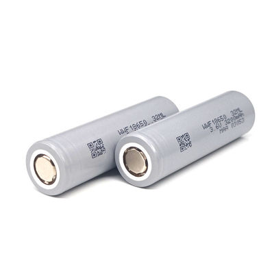بطارية منخفضة الحرارة 18650 قابلة لإعادة الشحن 3000mAh بطارية لي أيونية أسطوانية 2600mAh