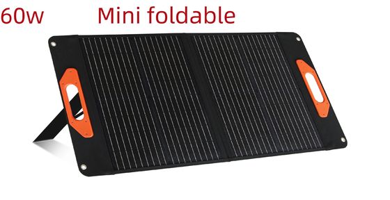 لوحة الخلايا الشمسية 60W للشحن السريع 17.5V/3.4A DC Output Foldable Design