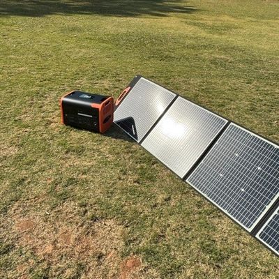 لوحة الخلايا الشمسية 60W للشحن السريع 17.5V/3.4A DC Output Foldable Design