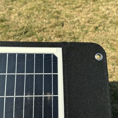 لوحة الخلايا الشمسية 60W للشحن السريع 17.5V/3.4A DC Output Foldable Design