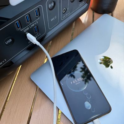AT22 LiFePO4 2000W شحن فائق السرعة محطة الطاقة المحمولة المحمولة AC الخروج 220 فولت في الهواء الطلق