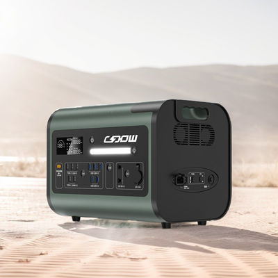 محطة الطاقة الشمسية المحمولة من نوع LiFePO4battery اختيارك المفضل لإعادة الشحن أثناء التنقل