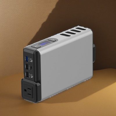 مولد الطاقة الشمسية المحمول القابل لإعادة التدوير AC 150W 2200W DC مخرجات USB