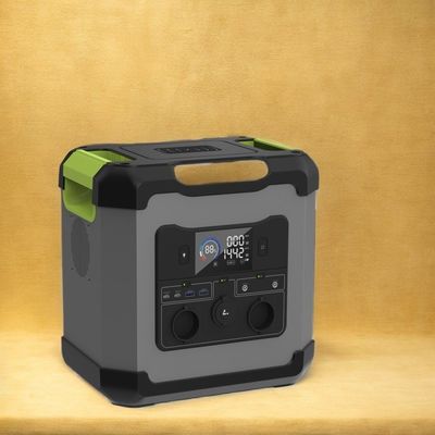 محطة توليد الكهرباء عالية الطاقة المحمولة فائقة السرعة 2000W محطة تخزين الطاقة USB2 الخروج 5V / 4.5A