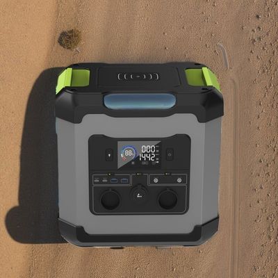 محطة توليد الكهرباء عالية الطاقة المحمولة فائقة السرعة 2000W محطة تخزين الطاقة USB2 الخروج 5V / 4.5A
