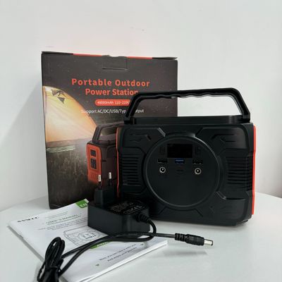 مولد الرياح الشمسية المعدل الموجة AC 200W للخيم RV الصيد الليلي الطارئ