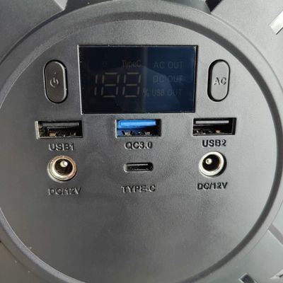 مولد الطاقة الشمسية المحمول 200 واط مع USB1/USB2 للتصدير و 173wh السعة الاسمية