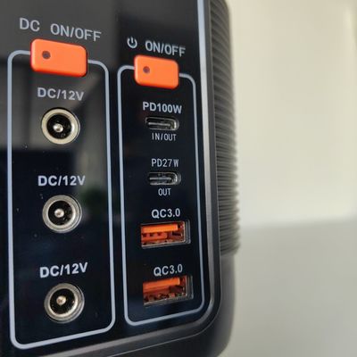 محطة الطاقة المحمولة متعددة الوظائف المباشرة 600W/576wh مع نوع C2 Pd27W الخروج