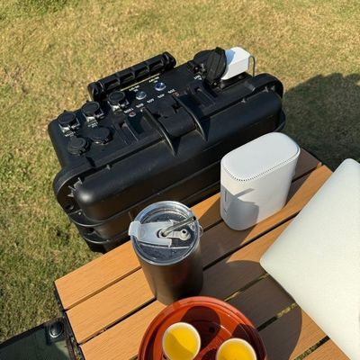 خارجية مقاومة للاستعمال المحمول طاقة الخروج 5000W الطاقة القصوى 8000W USB / Type-C 18W Max