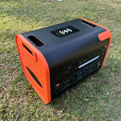 محطة الطاقة الشمسية المحمولة متعددة الوظائف 2200W 110V-220V مع نوع منفذ AC Aii