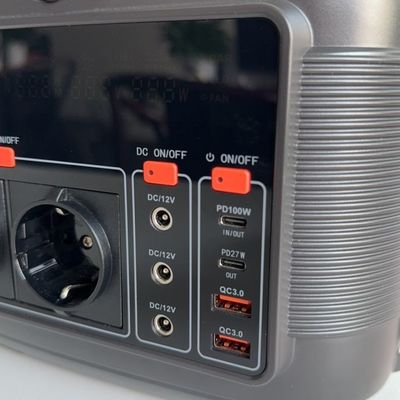 محطة طاقة محمولة 600W 150W 200W 300W مولد ألواح شمسية للتخييم والمنزل