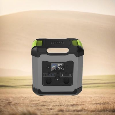محطة توليد الطاقة المحمولة 2000W AC Output 1680wh بطارية الليثيوم مولد شمسي للخارج