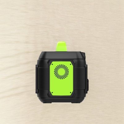600W AC110V AC220V بطارية الليثيوم محطة الطاقة الشمسية المحمولة للسيارات