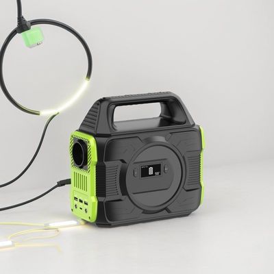 مولد شمسي بطارية الليثيوم متوافقة 300W 600W للخيام في الهواء الطلق رحلات RV
