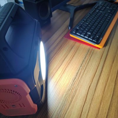 محطة الطاقة في الهواء الطلق مولد شمسي محمول بقوة 300 واط مع تكنولوجيا MPPT ومخرج USB