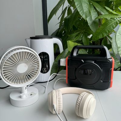 110/220V 300W/288wh مولد الموجات الجانبية محطة الطاقة في الهواء الطلق في الألوان قابلة للتخصيص
