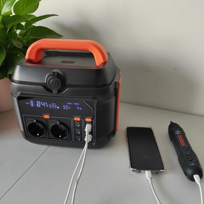 110/220V-50Hz/60Hz مولد شمسي 2200W محطة طاقة في الهواء الطلق للبطارية الليثيومية S6