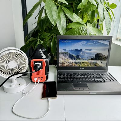 محطة الطاقة المحمولة المخصصة 300W 288wh 14.4V 20Ah 80000mAh مع شاشة LCD