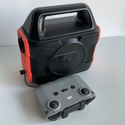 محطة توليد الطاقة الشمسية المحمولة 300W/110/220V-50Hz/60Hz مع وظيفة الطاقة في حالة الاستعداد
