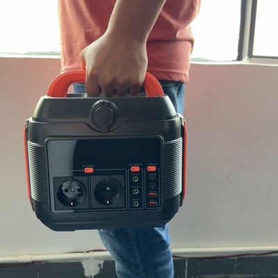 مولد الطاقة الشمسية المحمول 600 واط مع USB DC AC النوع C محطة الطاقة المحمولة