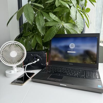 محطة طاقة متنقلة محمولة مع أضواء LED AC Voltage Output 110/220V-50Hz/60Hz 200W