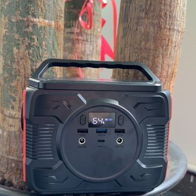 48000mAh بطارية سعة 200W مولد الطاقة الشمسية المحمولة من النوع C محطة الخروج USB DC AC