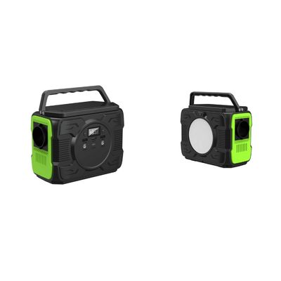 محطة الطاقة الشمسية المحمولة 200W مع LED Light AC الطاقة الخارجة 5V-20V / 2A مدخل محول