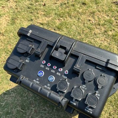 محطة الطاقة المحمولة للطوارئ في الهواء الطلق 2000W / 3000W مع وظيفة حماية متعددة