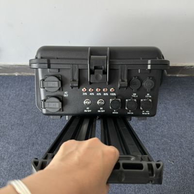 عصا سحب محمولة مع المكواة مولد الطاقة الشمسية LiFePO4 بطارية 3000W 5000W