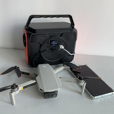 محطة توليد الطاقة الشمسية المحمولة 110/220V-50Hz/60Hz بطارية الليثيوم 173wh