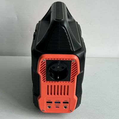 محطة الطاقة المحمولة 300W 1200W / 110V / 220V للطوارئ العائلية للسيارات في الهواء الطلق