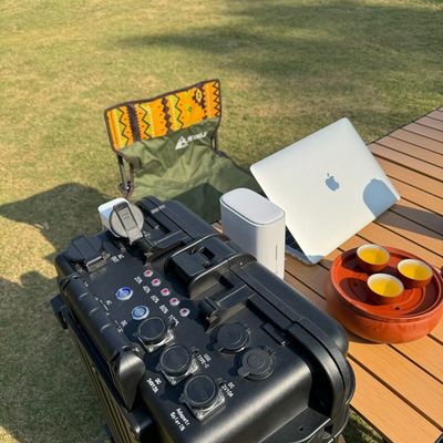 سعة البطارية 48V62.5ah 3000wh بنك طاقة محمول مولد شمسي للتخييم في الهواء الطلق