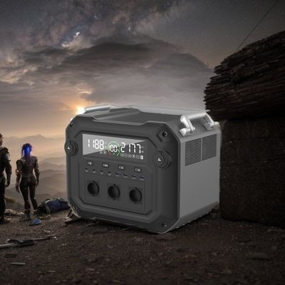 عاكس عاكس ثنائي الاتجاه 2500W للخيمة خارج المنزل محطة الطاقة المحمولة