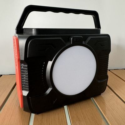 محطة طاقة محمولة في الهواء الطلق بقدرة بطارية 48000mAh ومخرج 200W / 300W / 600W