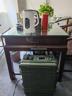 نظام تخزين الطاقة المحمول محطة توليد الطاقة الشمسية 6000W مع خروج AC / DC