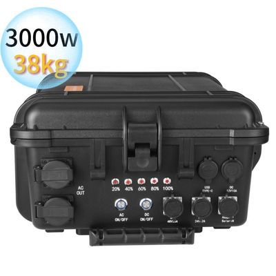 محطة الطاقة المحمولة السوداء الكبيرة 3kw / 4kw / 5kw / 6kw / 7kw تخزين الطاقة الطارئة