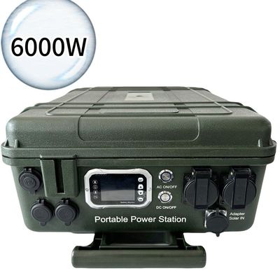 محطة كهرباء متعددة الوظائف 6000W ذروة 3000W طاقة الإخراج الكلية محطة كهرباء محمولة مع شاشة عرض
