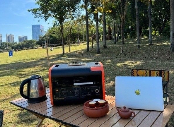 2000W 2200W بطارية الليثيوم مولد الطاقة الشمسية للتخييم وحلول الطاقة الطارئة