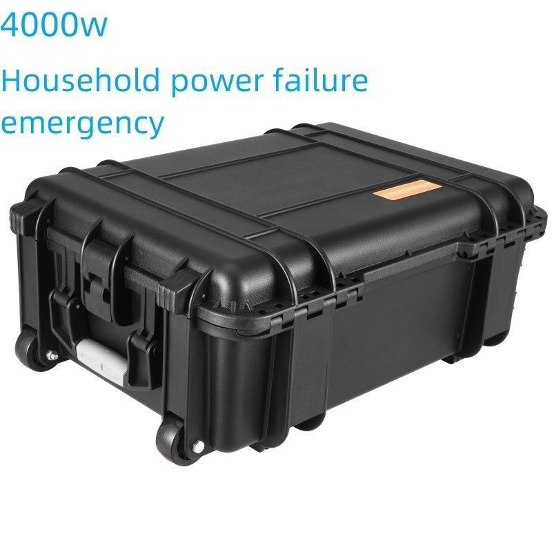 LT-40 LiFePO4 4000W مولد شمسي محمول لمحطة الطاقة المنزلية / التخييم 110V / 220V