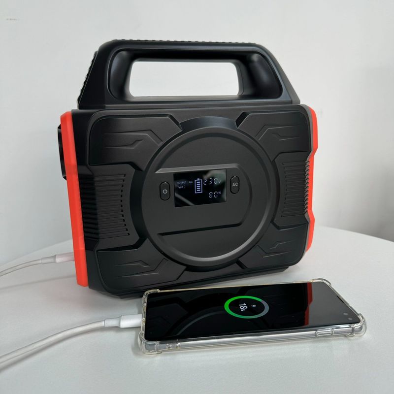 بطارية الليثيوم الطارئة 300W طاقة عالية للتخييم في الهواء الطلق 288wh مصدر الطاقة المحمول