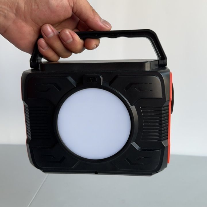 التيار المتردد للجهد الخارجي 110/220V-50Hz/60Hz لمحطة الطاقة المحمولة متعددة الوظائف 200W