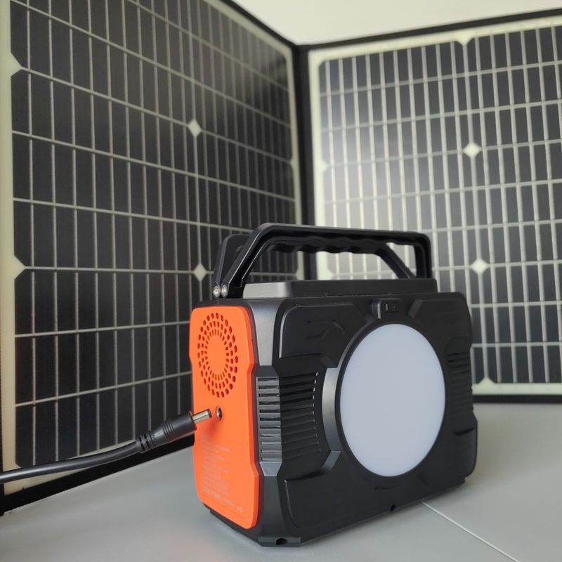 مولد محمول محمول صغير من النوع C مدخل / مخرج 12V / 3A 200W للخارج والداخل