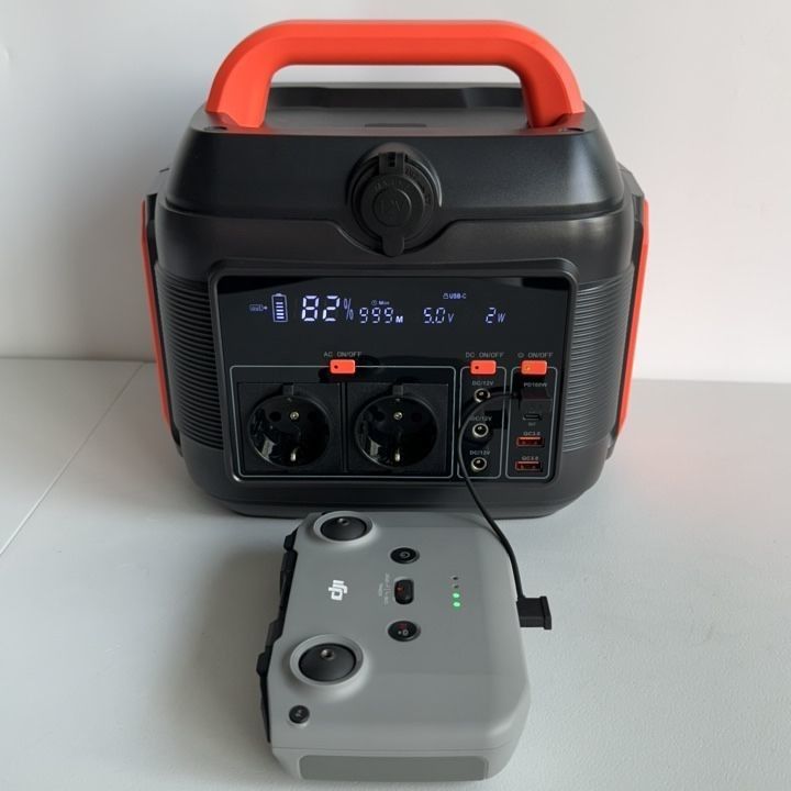 576wh/600W LiFePO4 بطارية قابلة لإعادة الشحن محطة طاقة محمولة مثالية للمنزل في الهواء الطلق