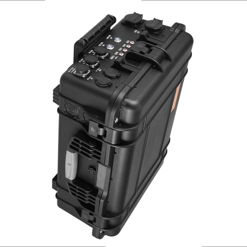LT-40 3kw110V/220V إمدادات الطاقة المحمولة الساخنة للطوارئ العائلية للسيارة في الهواء الطلق