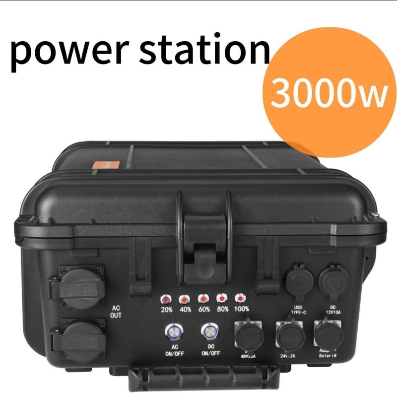 محطة الطاقة الشمسية المحمولة متعددة الوظائف باللون الأسود 3000W 3000wh للطوارئ الخارجية